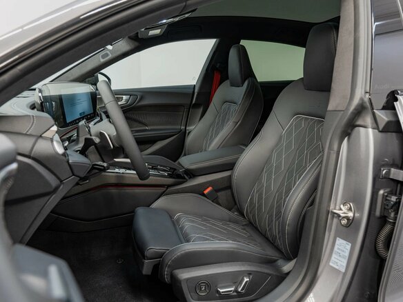 2026 Audi A5 L III (B10), серый, 6200000 рублей - вид 19