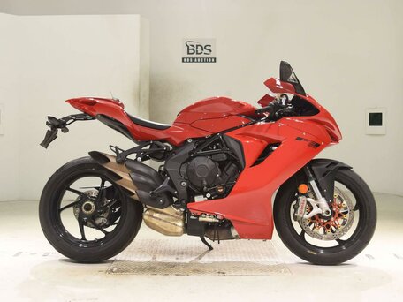 2022 MV Agusta F3 800, красный, 1177000 рублей, вид 2