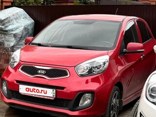 2014 Kia Picanto II, красный, 950000 рублей, вид 3