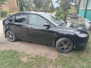 2010 Ford Focus II Рестайлинг, чёрный, 620000 рублей, вид 1