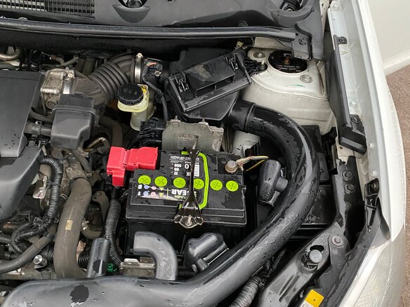 2010 Nissan Qashqai I Рестайлинг, белый, 779000 рублей - вид 17