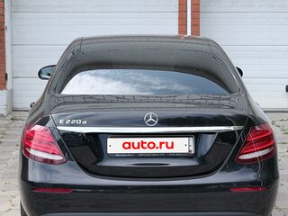 2016 Mercedes-Benz E-Класс 220 d V (W213, S213, C238), чёрный, 3348000 рублей, вид 4
