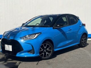 2023 Toyota Yaris IV, голубой, 1251000 рублей, вид 1