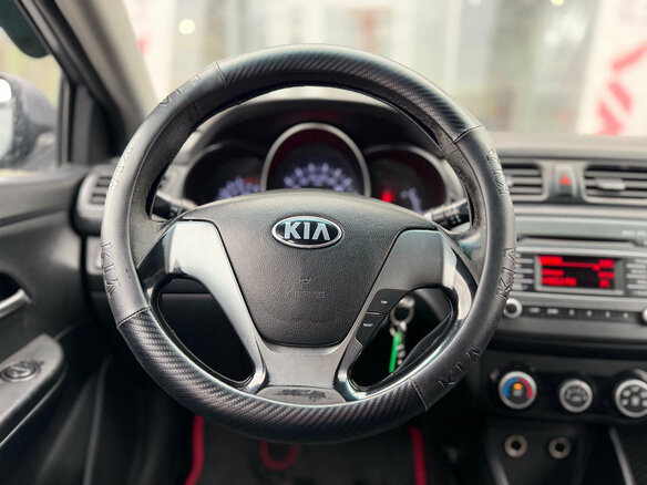 2015 Kia Rio III Рестайлинг, серый, 460000 рублей - вид 12