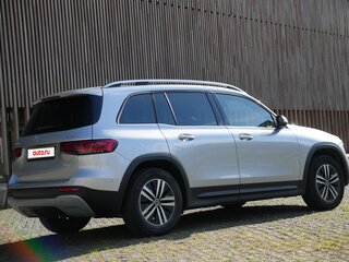 2021 Mercedes-Benz GLB 200 d I (X247), серебристый, 4400000 рублей, вид 4