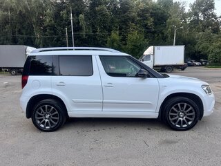 2016 Skoda Yeti I Рестайлинг, белый, 1350000 рублей, вид 1