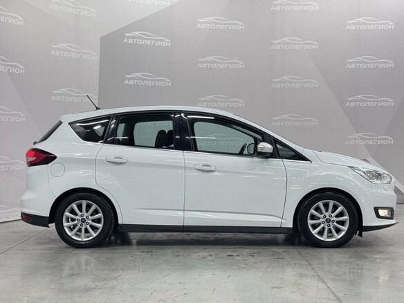 2017 Ford C-MAX II Рестайлинг, белый - вид 6