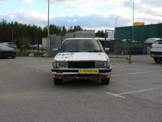 1985 Toyota Mark II V (X70), белый, 169000 рублей, вид 3