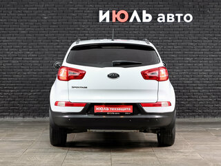 2011 Kia Sportage III, белый, 1100000 рублей, вид 5