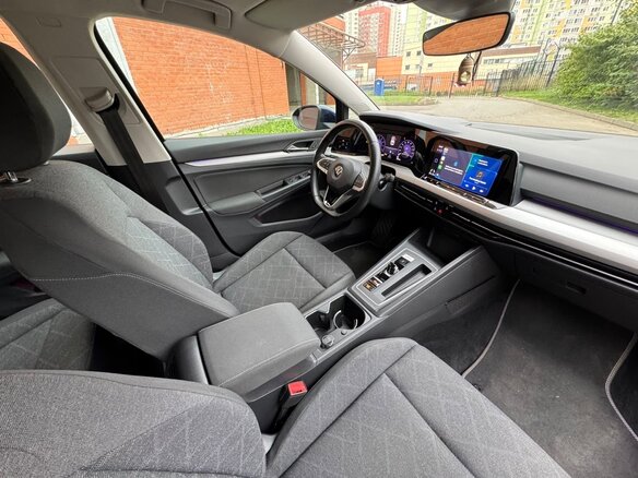 2021 Volkswagen Golf VIII, синий - вид 7