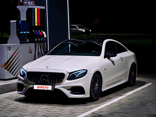 2017 Mercedes-Benz E-Класс 400 V (W213, S213, C238), белый, 3600000 рублей, вид 1
