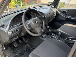 2009 Chevrolet Niva I Рестайлинг, серый, 437000 рублей, вид 5