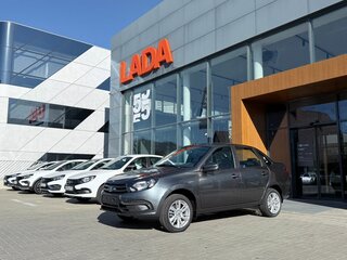 2026 Lada (ВАЗ) Granta I Рестайлинг, серебристый, 1114000 рублей, вид 4