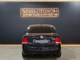 2013 Volkswagen Polo V, чёрный, 550000 рублей, вид 5