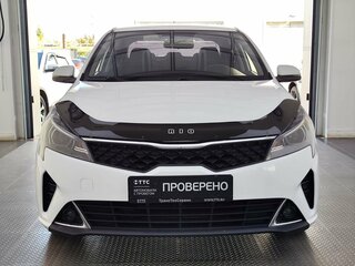 2021 Kia Rio IV Рестайлинг, белый, 1755000 рублей, вид 2