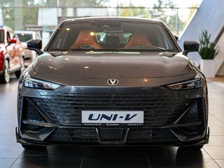 2024 Changan UNI-V I, серый, 3329900 рублей, вид 2