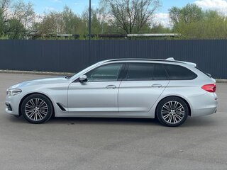 2019 BMW 5 серии 530d VII (G30/G31/G38), серебристый, 2800000 рублей, вид 3