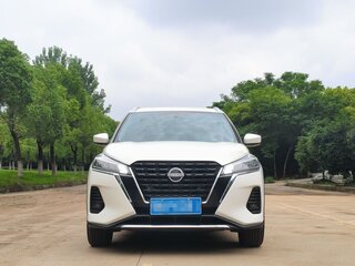 2023 Nissan Kicks I Рестайлинг, белый, 1688000 рублей, вид 2