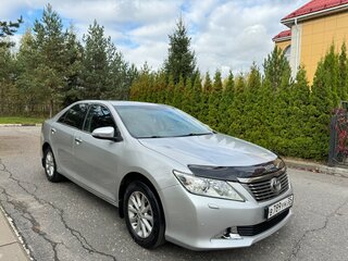 2012 Toyota Camry VII (XV50), серебристый, 1550000 рублей, вид 2
