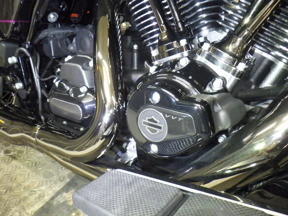 2025 Harley-Davidson CVO Road Glide, фиолетовый, 4640000 рублей - вид 23