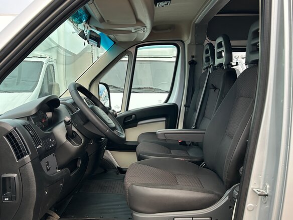 2019 Peugeot Boxer, серебристый, 2990000 рублей - вид 9
