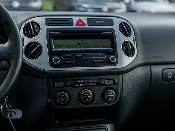 2008 Volkswagen Golf Plus I, серебристый, 470000 рублей - вид 6