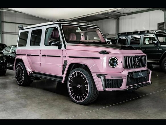 2026 Mercedes-Benz G-Класс AMG Brabus 800 II (W465) Рестайлинг, розовый, 61000000 рублей - вид 2