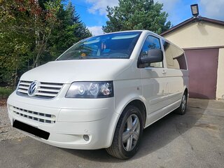 2009 Volkswagen Multivan T5, белый, 1700000 рублей, вид 2