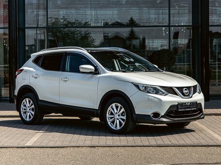 2017 Nissan Qashqai II, серебристый, 1415000 рублей, вид 3