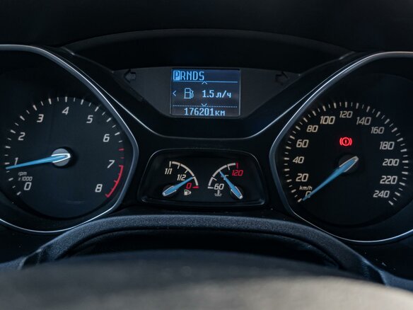 2014 Ford Focus III, белый, 860000 рублей - вид 16