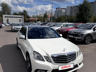 2011 Mercedes-Benz E-Класс 300 IV (W212, S212, C207), белый, 1320000 рублей, вид 3