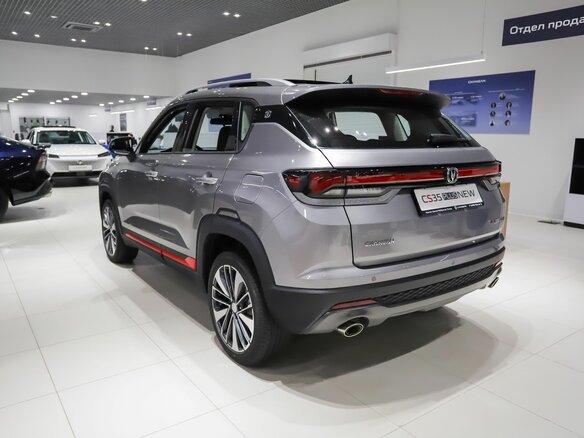 2025 Changan CS35 Plus I Рестайлинг, серебристый - вид 2