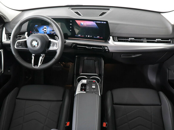 2025 BMW X2 xDrive25i II (U10), белый, 6390000 рублей - вид 18
