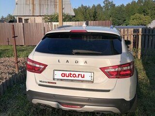 2019 Lada (ВАЗ) Vesta SW Cross I, белый, 1250000 рублей, вид 4