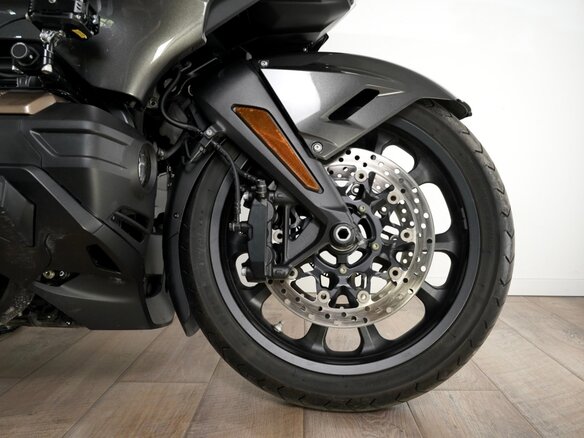 2024 Honda GL 1800 Gold Wing, чёрный, 2850000 рублей - вид 19