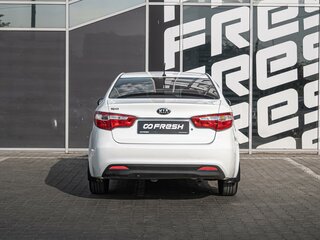 2014 Kia Rio III, белый, 845000 рублей, вид 4