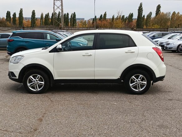 2011 SsangYong Actyon II, белый, 690000 рублей - вид 7