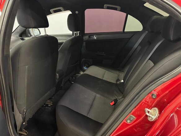 2007 Mitsubishi Lancer X, красный, 550000 рублей - вид 13