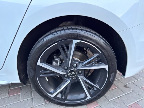2023 Audi A3 Sportback 35 TFSI IV (8Y), белый, 2450000 рублей - вид 33