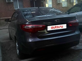 2014 Kia Rio III, серый, 400000 рублей, вид 4