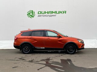 2019 Lada (ВАЗ) Vesta SW Cross I, оранжевый, 910000 рублей, вид 4