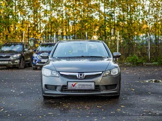 2011 Honda Civic VIII Рестайлинг, серый, 930000 рублей, вид 3