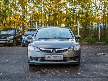 2011 Honda Civic VIII Рестайлинг, серый, 930000 рублей, вид 3