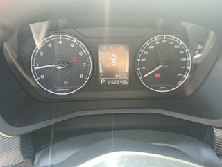 2023 Geely Emgrand II, белый, 1107000 рублей, вид 5