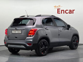 2020 Chevrolet Trax I Рестайлинг, серый, 1295000 рублей, вид 3