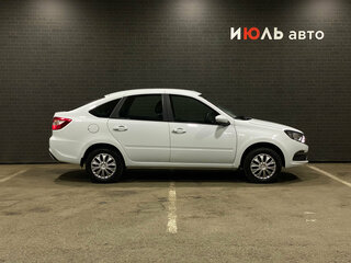 2024 Lada (ВАЗ) Granta I Рестайлинг, белый, 820000 рублей, вид 4