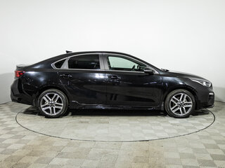 2021 Kia Cerato IV, чёрный, 2249777 рублей, вид 4