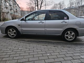 2005 Mitsubishi Lancer IX, серебристый, 270000 рублей, вид 4