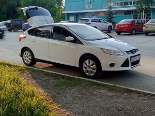 2013 Ford Focus III, белый, 740000 рублей, вид 2