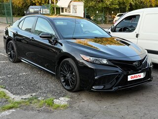2022 Toyota Camry US Market VIII (XV70) Рестайлинг, чёрный, 2930000 рублей, вид 1